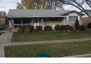 1st image of 6704 W 165th Pl