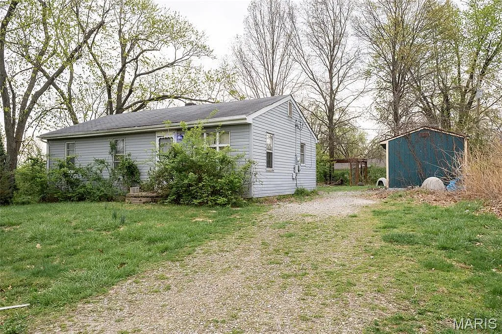 2800 Mulberry Ln photo 1