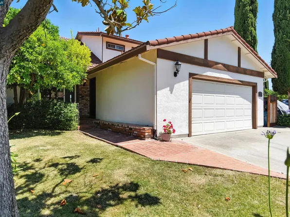 6521 Westfield Ct, Martinez, CA 94553