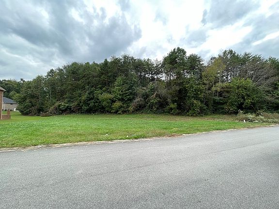 5th image of 26 Sierra Ln Lot 26