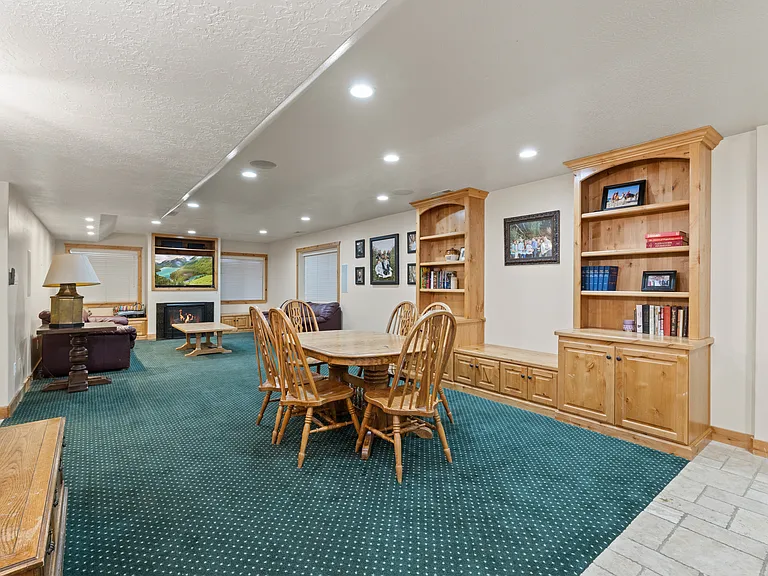 1757 N 710 E — Photo 13