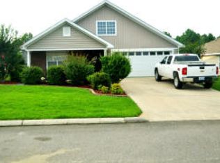 4 Whitestone Ct, Hattiesburg, MS 39402