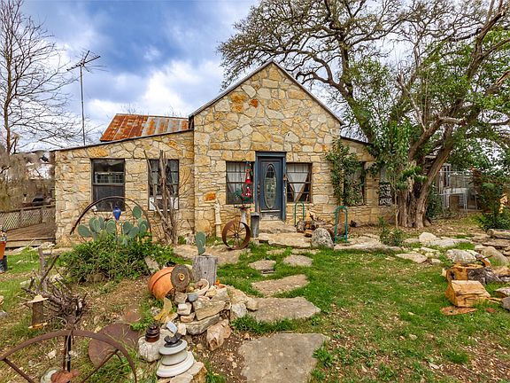 4th image of 250 Mail Route Rd