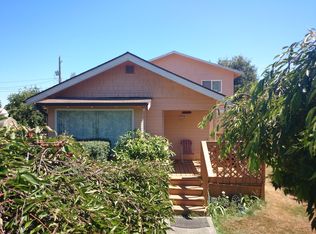 7528 32nd Ave SW, Seattle, WA 98126