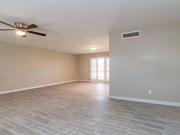 5th image of 4009 W San Juan Ave