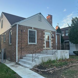 9304 S Utica Ave, Evergreen Park, IL, 60805