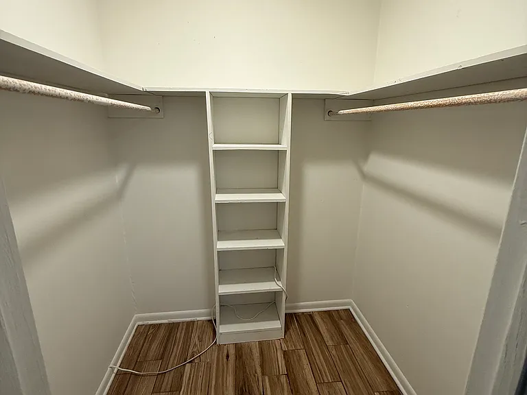 611 Marion St #A — Photo 10