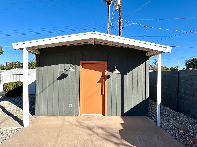 312 W Glenrosa Ave — Photo 17
