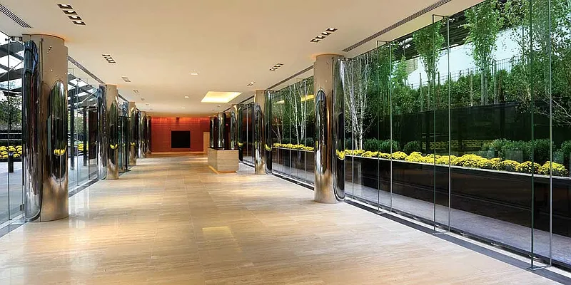 Rented by Solow Realty | media 12