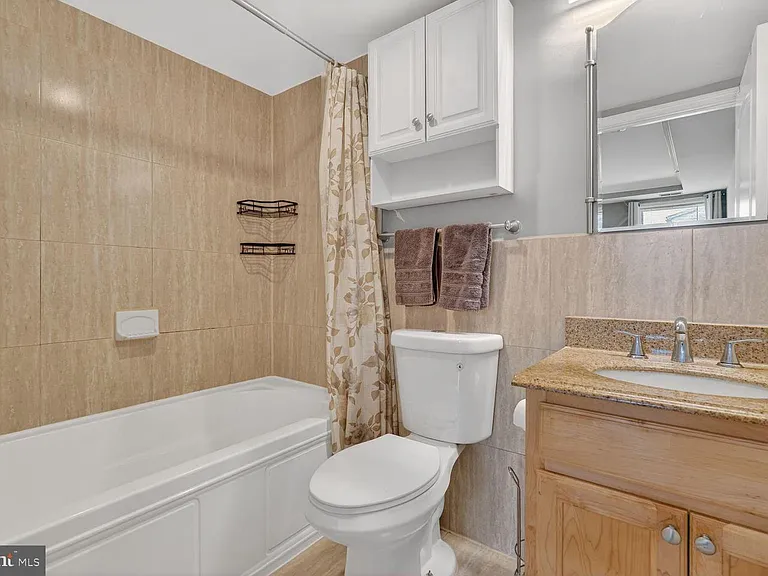 712 Marietta Pl NW #204 — Photo 13