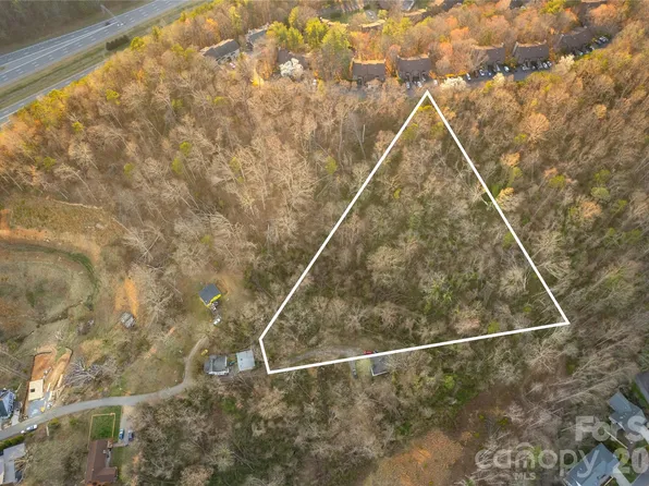 9999 Weaver Hill Rd, Asheville, NC 28805