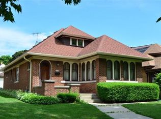 2430 N 64th St, Wauwatosa, WI 53213