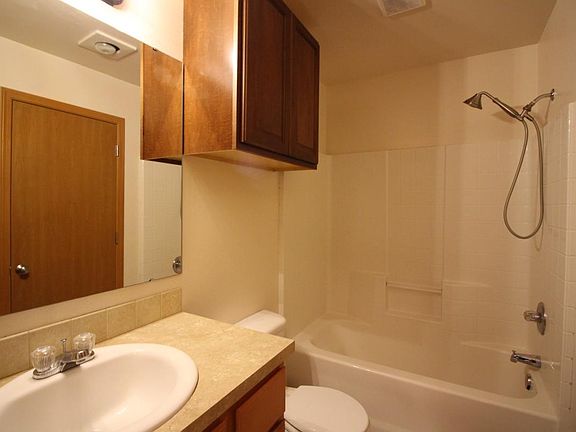 5th image of 1821 187th Street Ct E