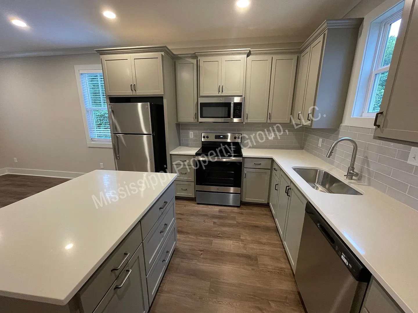 2bd/2ba For Rent — Photo 4
