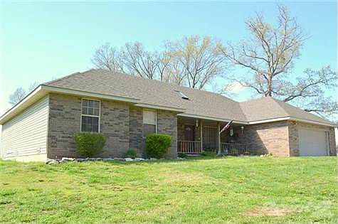 This is a beautiful country home!