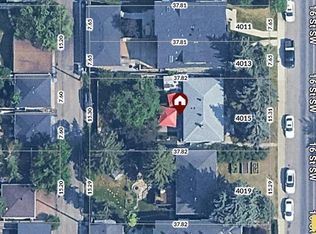 4015 E 16th St SW, Calgary, AB T2T 4H5