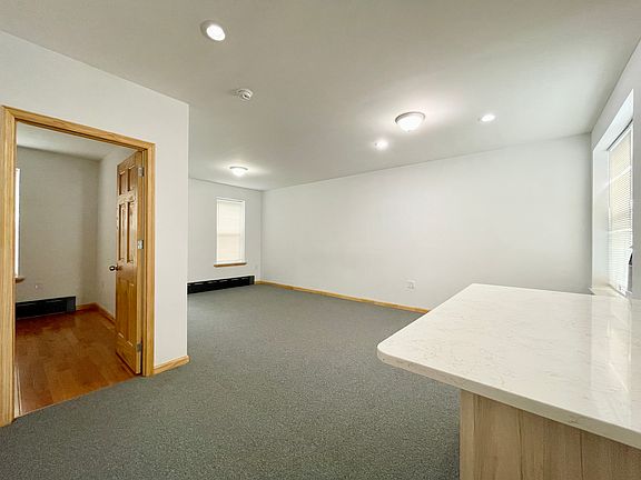 3rd image of 9008 Fort Hamilton Pkwy Floor 2