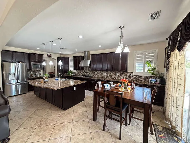 2595 E Ebony Dr — Photo 8