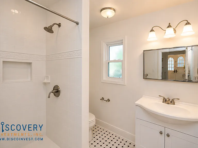 812 Trestle Glen Rd — Photo 23