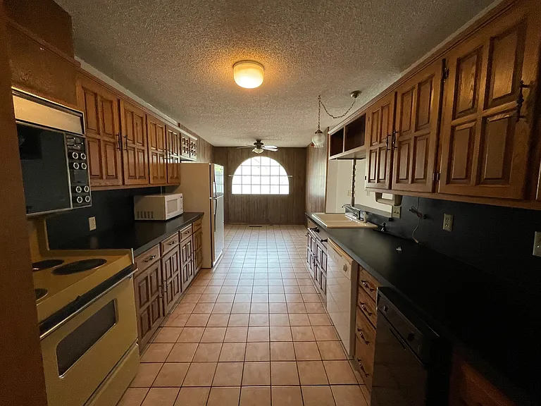 3982 County Road 1675 #7 — Photo 2