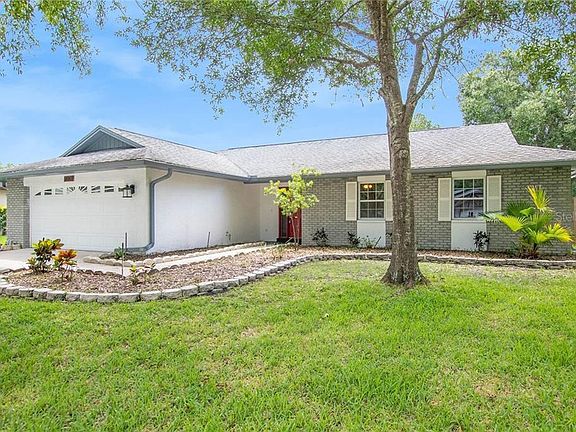2nd image of 14907 Winterwind Dr