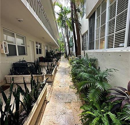 2nd image of 1330 Drexel Ave APT 105