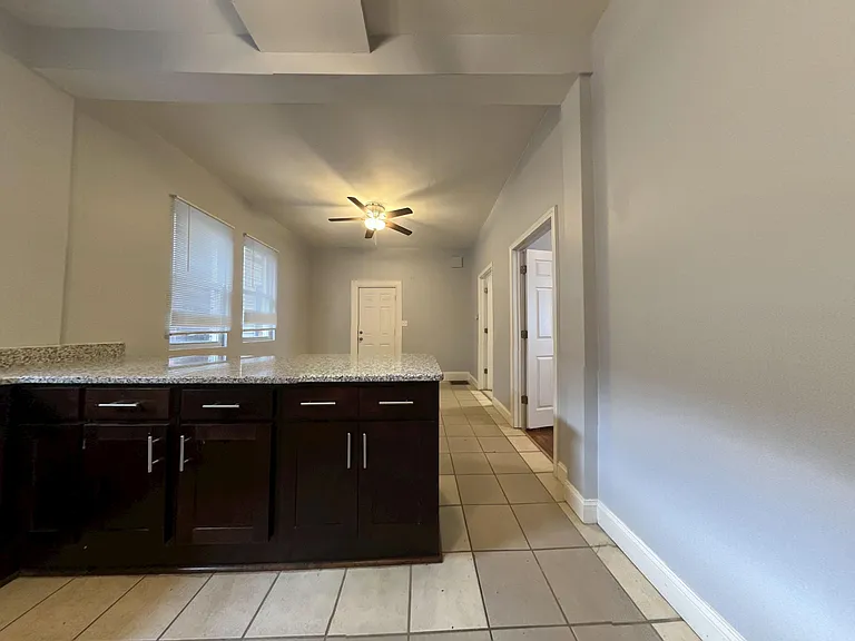 2020 24th Ave #1R — Photo 9