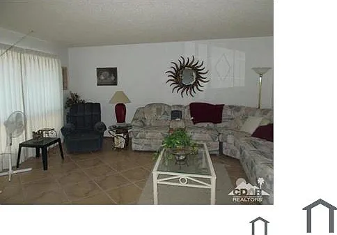 2 bed, 1031 sqft, $2,195 — Photo 2