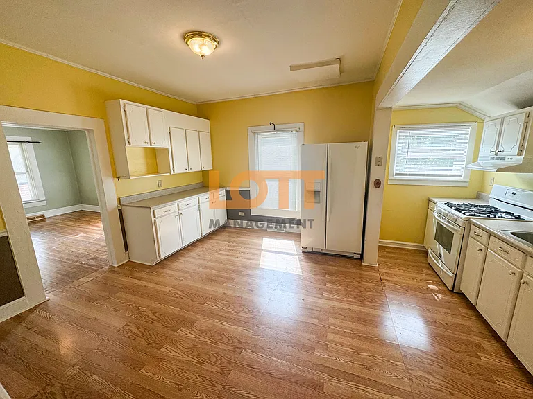 105 Arrington Ave — Photo 8