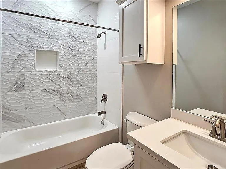2809 E Israel Ave #1 — Photo 10