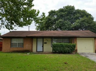 126 W Cherry Point Dr, Dallas, TX 75232