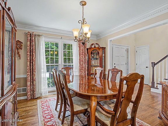 3rd image of 3508 Colonial Springs Rd
