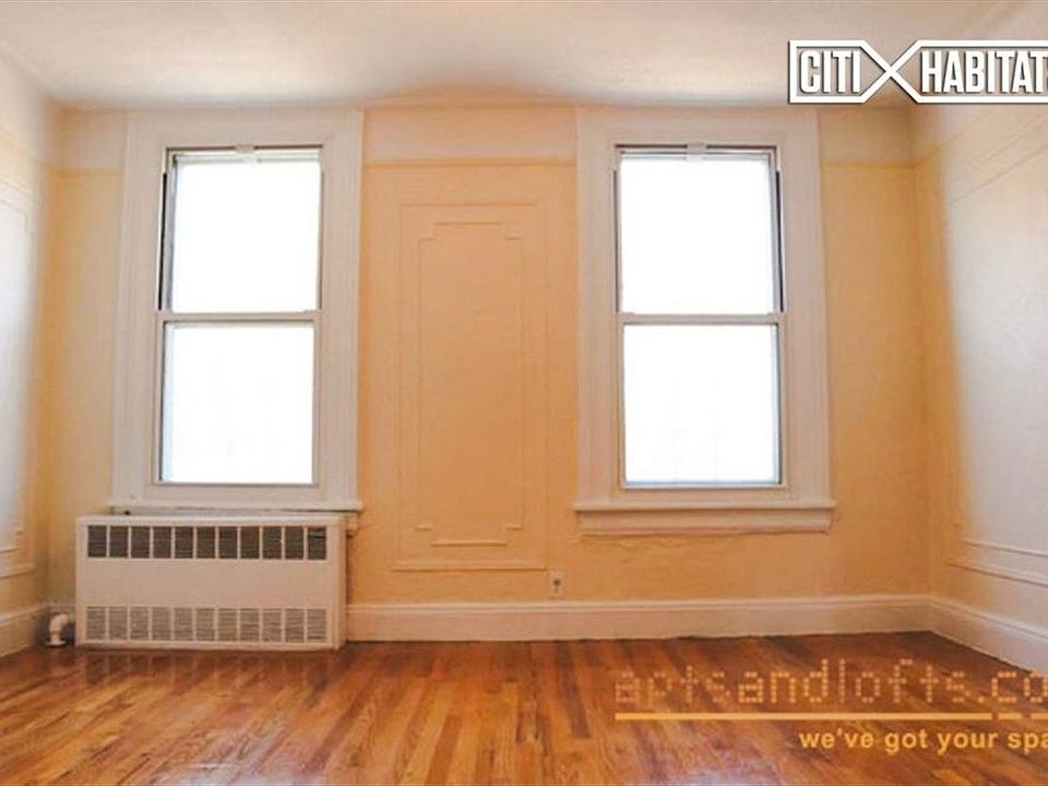 2nd image of 485 Hicks St APT 3