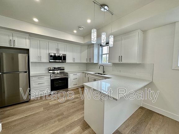 2nd image of 883 Sutherland Ave #887