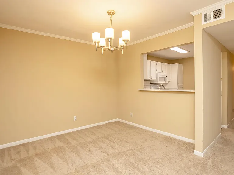 3/2 Seminole Dining Room
