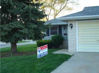 1207 Berkley Cir, Mishawaka, IN