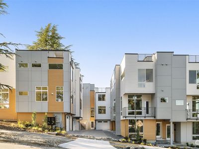 8606 Linden Avenue N, Seattle, WA, 98103
