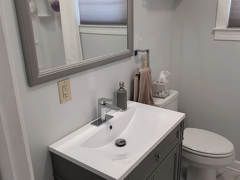 660 Emily Ln — Photo 23