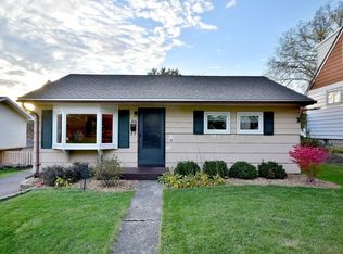 306 S Hudson St, Westmont, IL