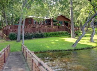 2125 E Lake Dr, Gladewater, TX 75647
