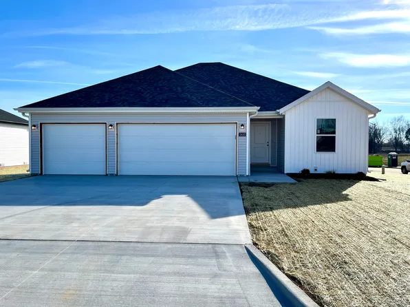 2410 E Shepard Street, Republic, MO 65738