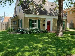 12 Hyde Park Dr, Hutchinson, KS 67502