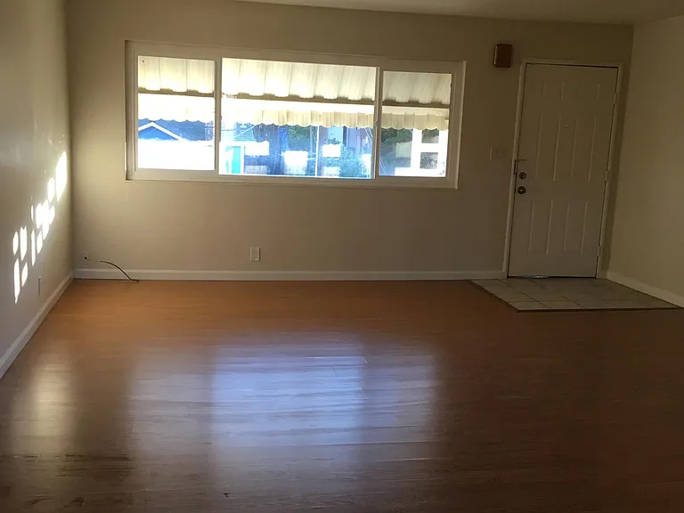 105 Boysen St — Photo 5