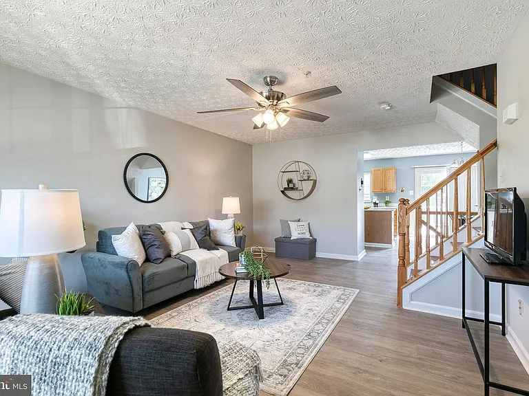 2107 Kyle Green Rd — Photo 2