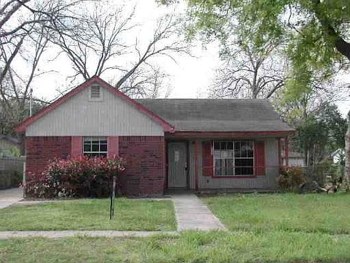 1st image of 606 E THOMPSON PL