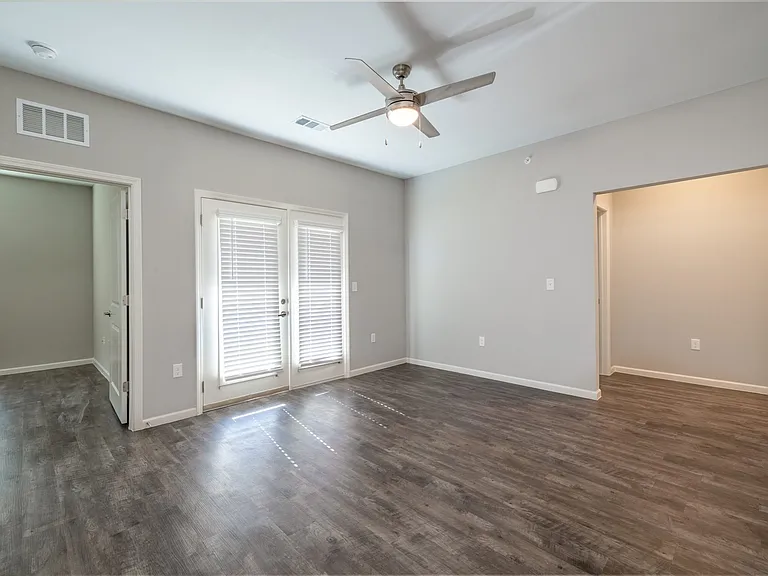 800 N Ardenwood Dr #800 — Photo 9