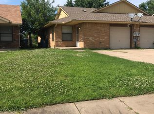 215 Barrett Pl, Edmond, OK 73003