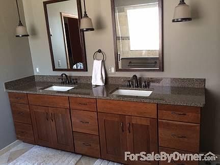 5th image of 9383 Apple Crest Dr