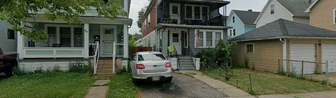 3 bed, 2217 sqft, $1,300 — Photo 1
