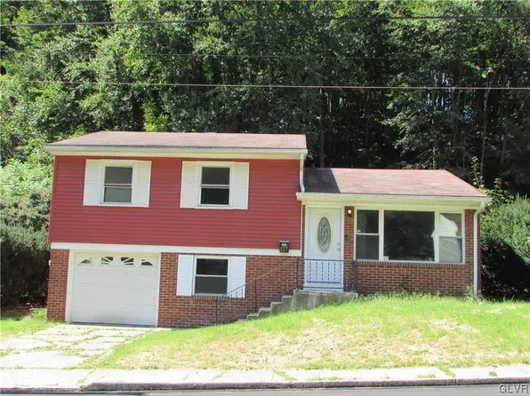 127 Anderson St, Pottsville, PA 17901